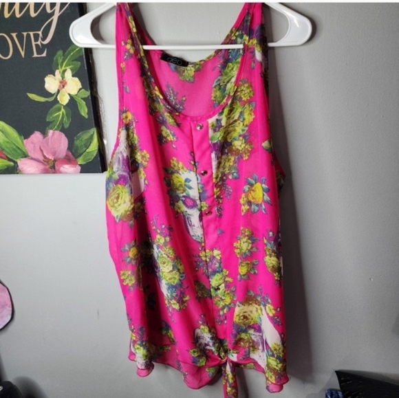 DEB 2X HOT PINK FLORAL SKULL TANK - Picture 2 of 4